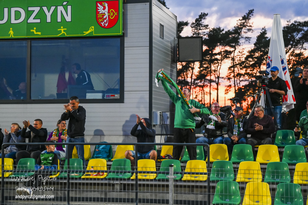 Kłos Budzyń - KP Piła 3:1