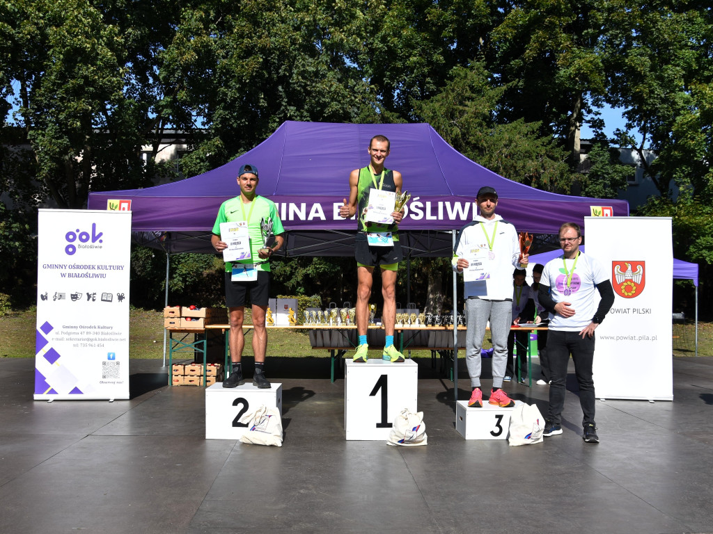 XXVII Bieg Bohaterów Krajny i I Rajd Nordic Walking