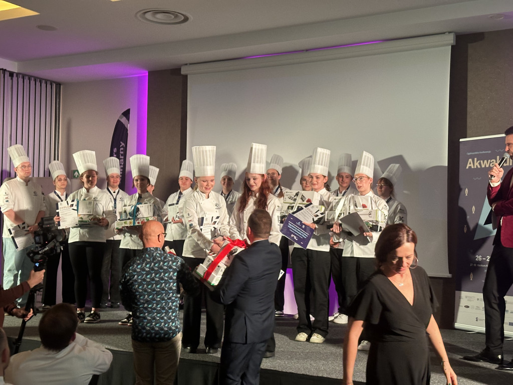 Julia Latańska i Katarzyna Heymann: konkursie Akwakultura na talerzu