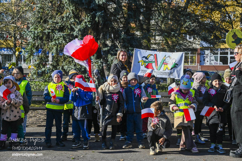 Szkoła do hymnu 2025