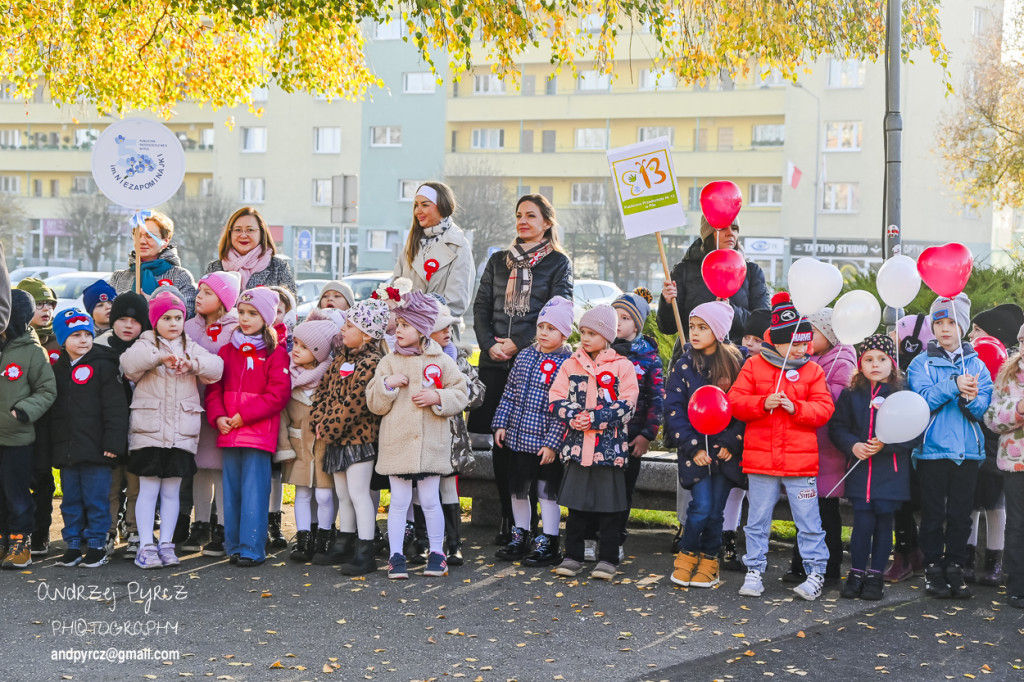 Szkoła do hymnu 2025