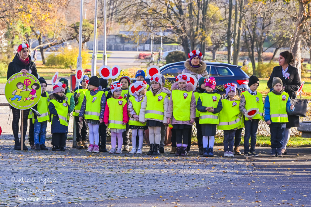 Szkoła do hymnu 2025