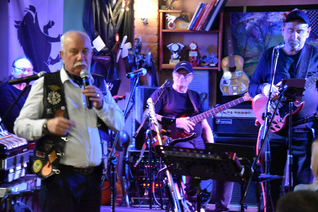 Zaduszkowe Blues Session w Łobżenicy