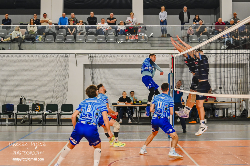 Joker Piła vs SUS Travel Elephant Trzebiatów