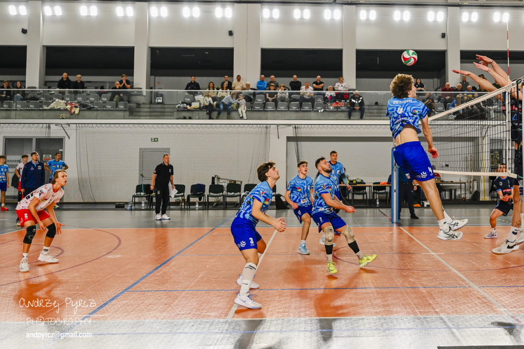 Joker Piła vs SUS Travel Elephant Trzebiatów