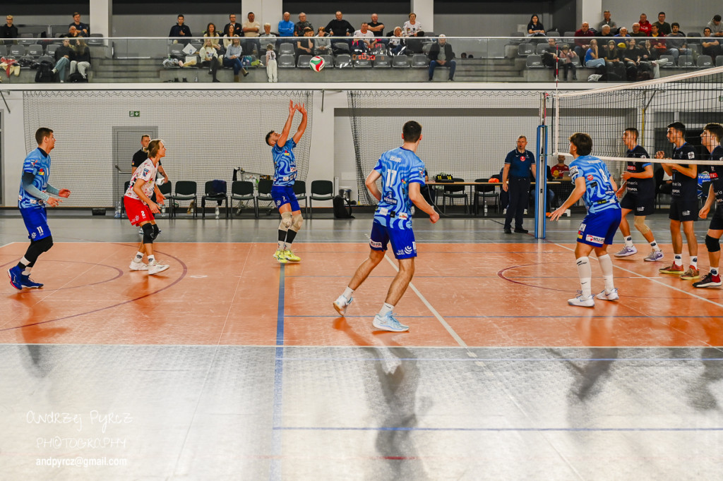 Joker Piła vs SUS Travel Elephant Trzebiatów