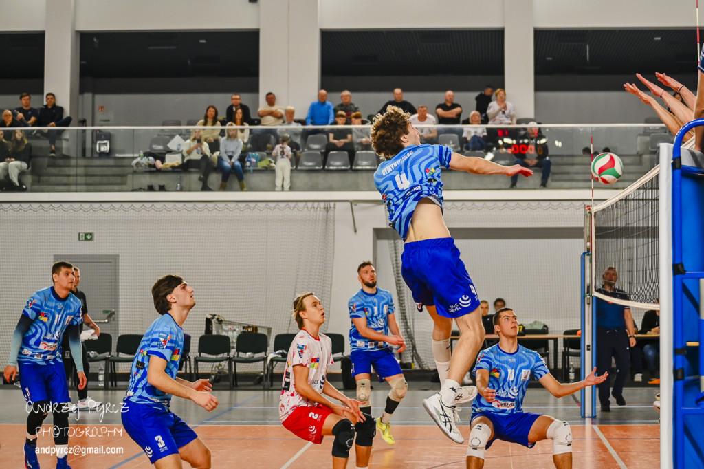 Joker Piła vs SUS Travel Elephant Trzebiatów