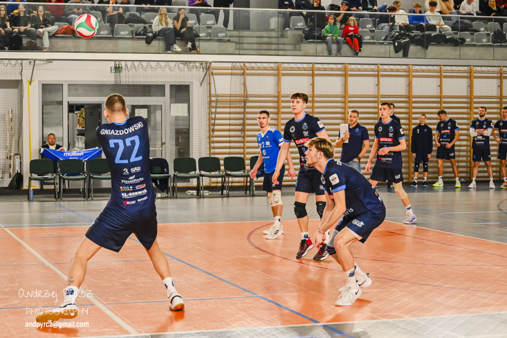 Joker Piła vs SUS Travel Elephant Trzebiatów