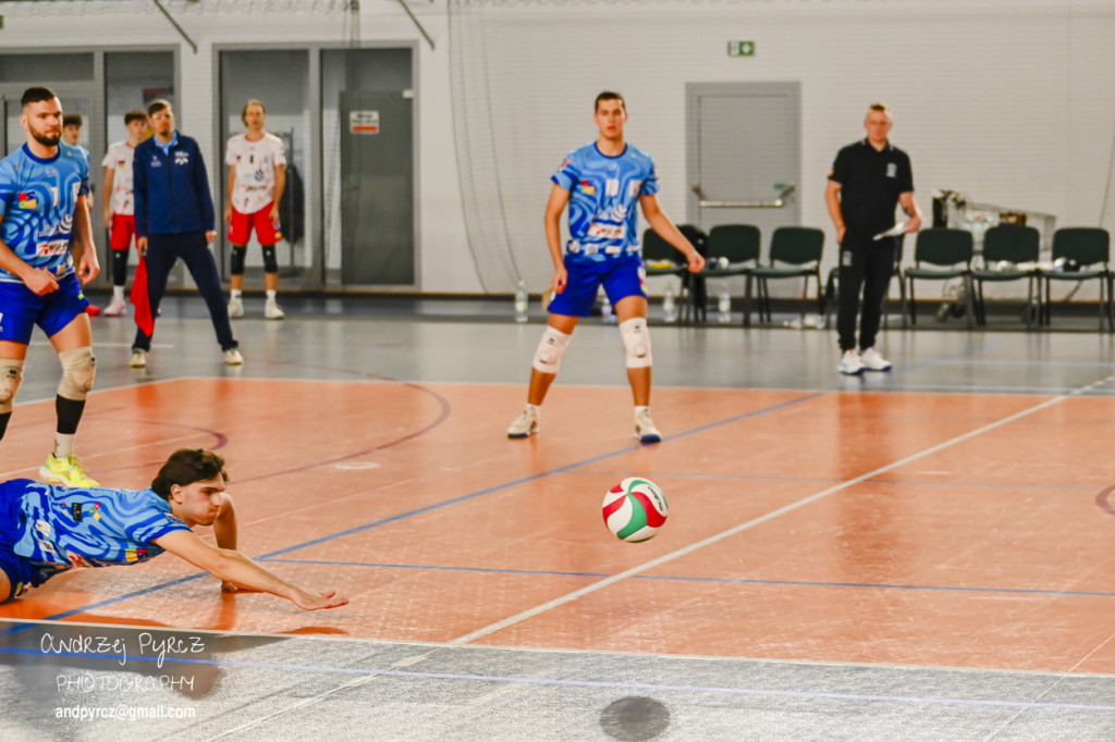 Joker Piła vs SUS Travel Elephant Trzebiatów