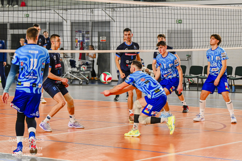 Joker Piła vs SUS Travel Elephant Trzebiatów