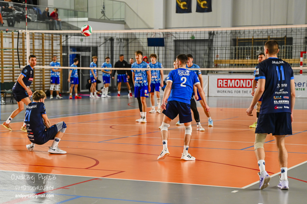 Joker Piła vs SUS Travel Elephant Trzebiatów