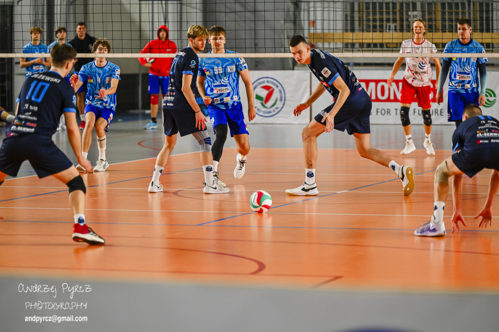 Joker Piła vs SUS Travel Elephant Trzebiatów