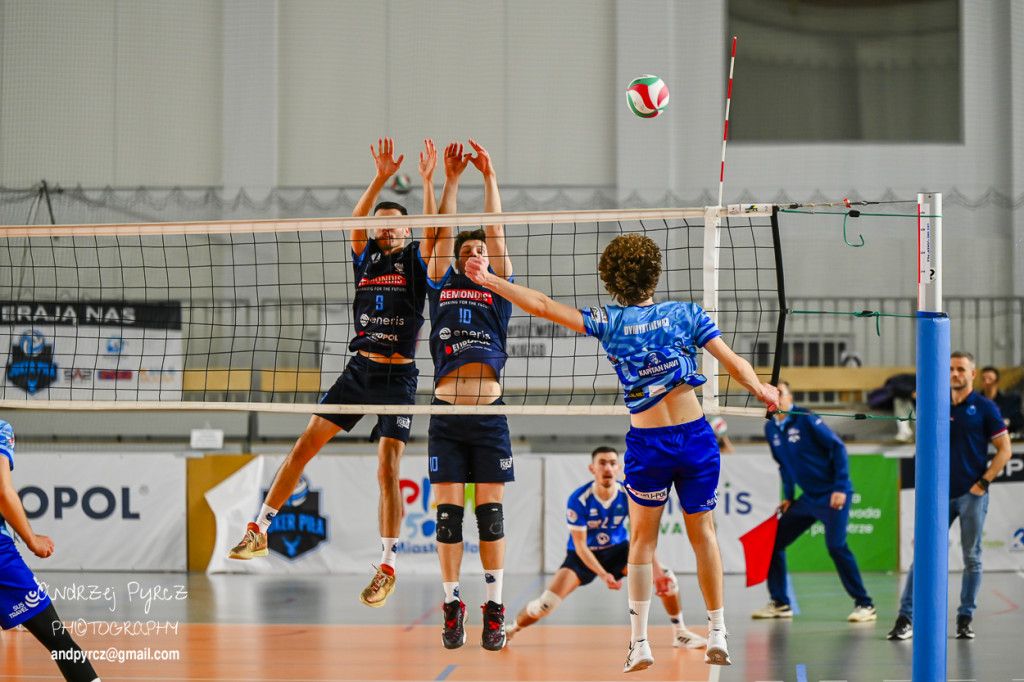 Joker Piła vs SUS Travel Elephant Trzebiatów