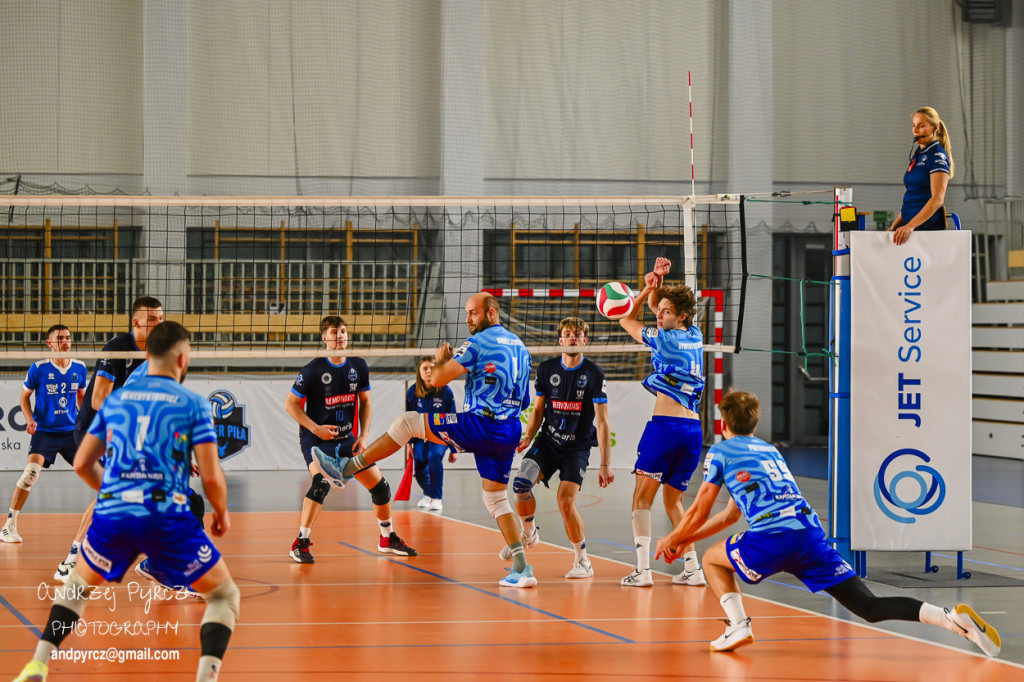 Joker Piła vs SUS Travel Elephant Trzebiatów