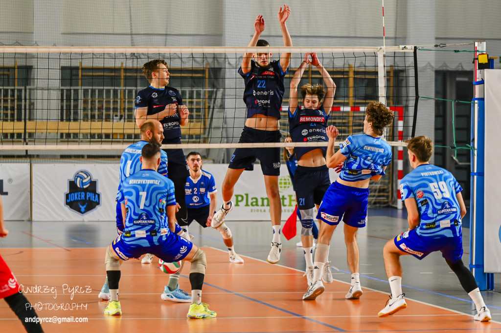 Joker Piła vs SUS Travel Elephant Trzebiatów