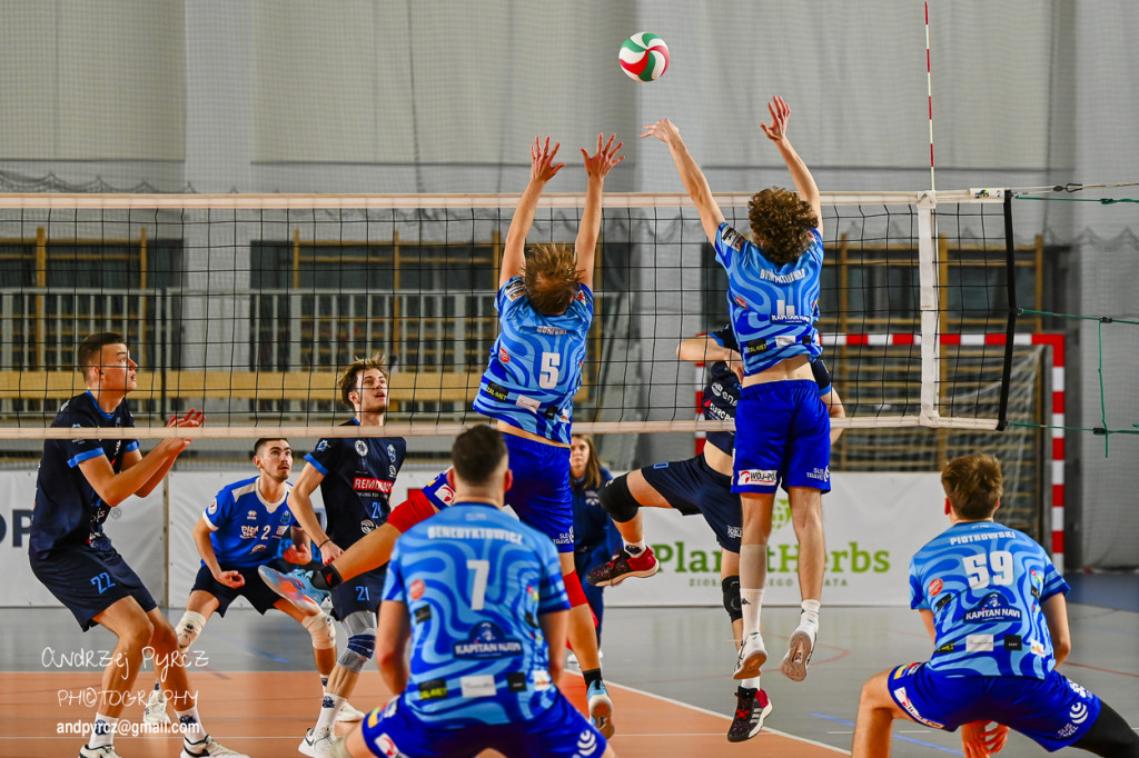 Joker Piła vs SUS Travel Elephant Trzebiatów