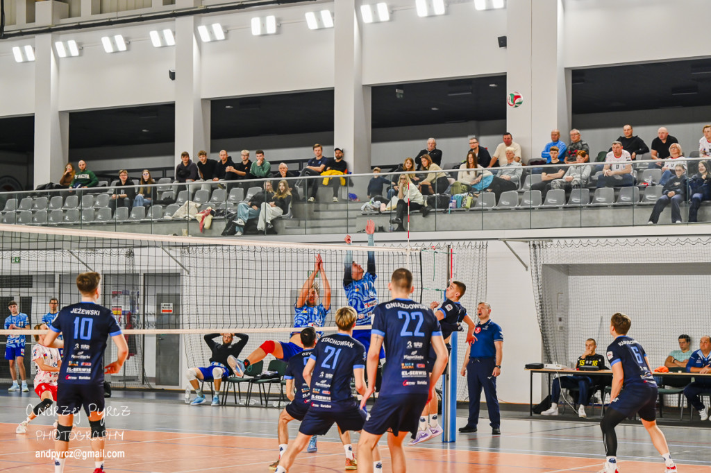 Joker Piła vs SUS Travel Elephant Trzebiatów