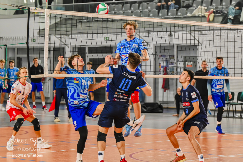 Joker Piła vs SUS Travel Elephant Trzebiatów