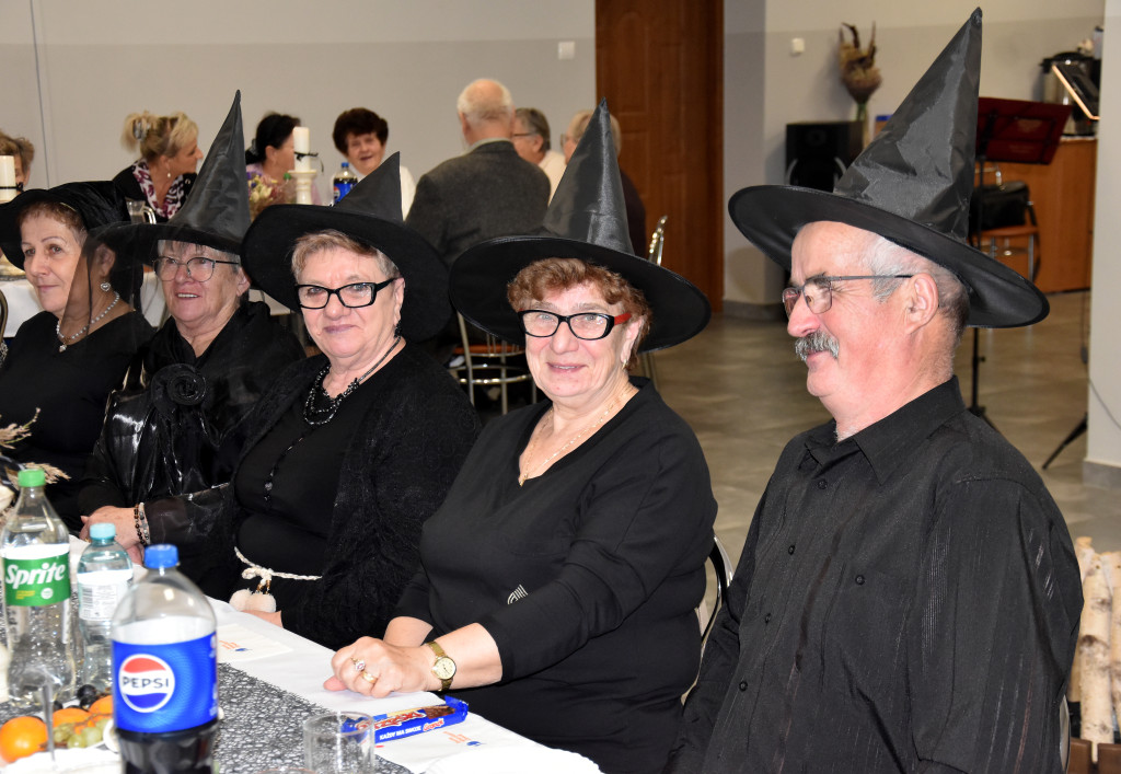 Do Stróżewic przyleciały czarownice