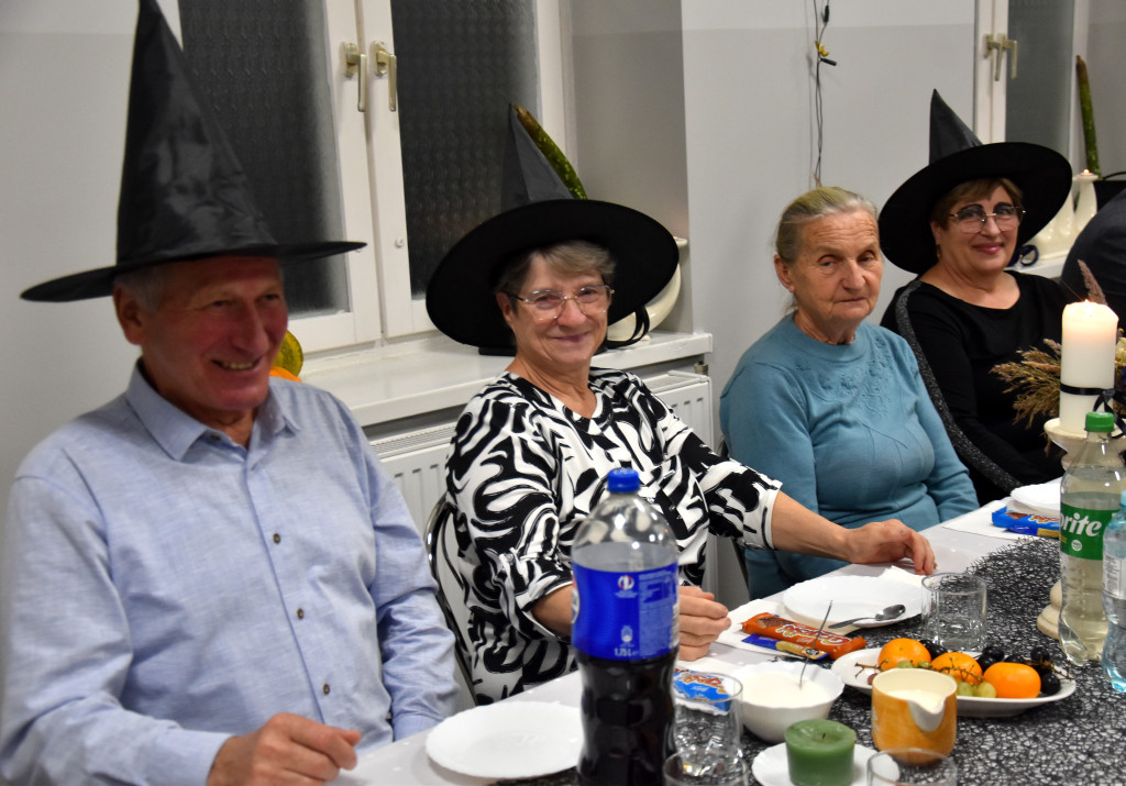 Do Stróżewic przyleciały czarownice