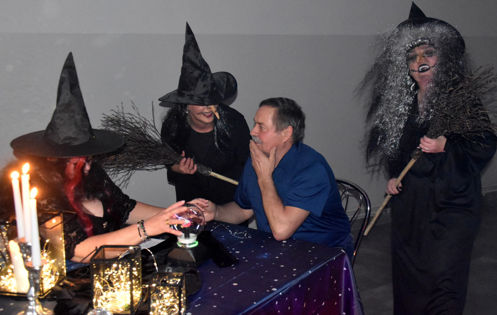 Do Stróżewic przyleciały czarownice