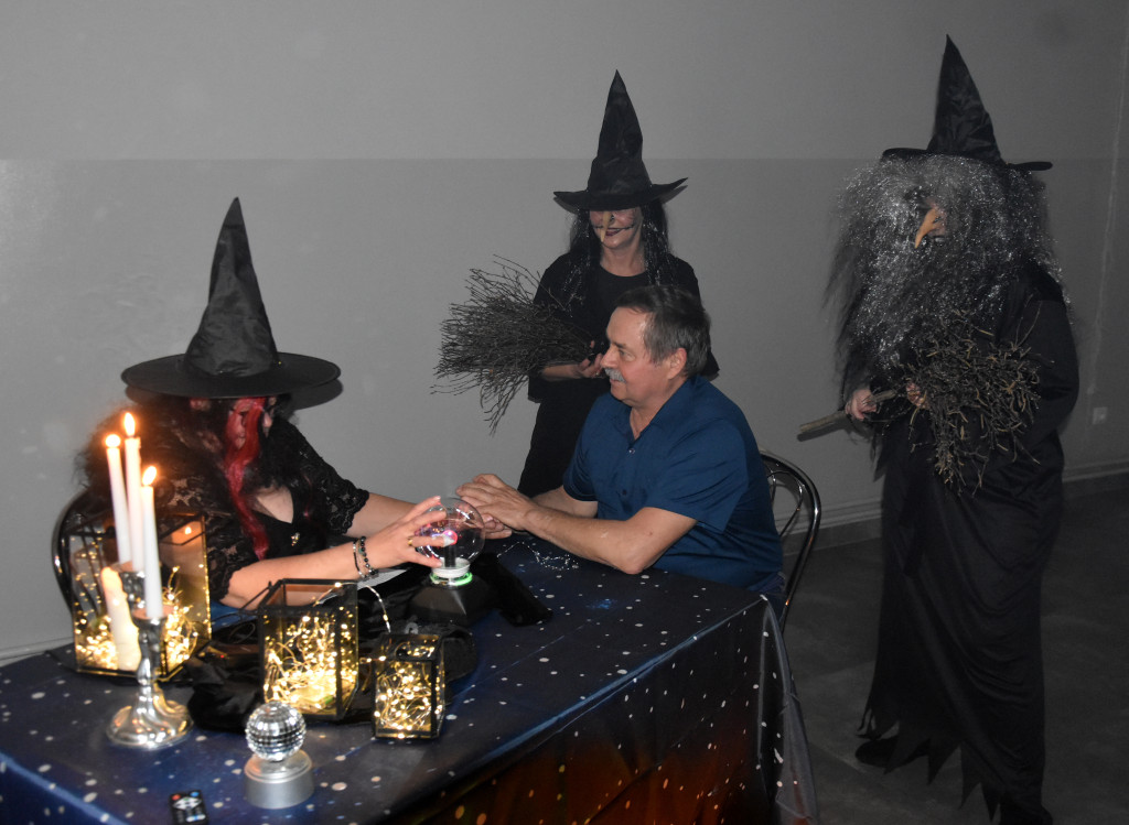 Do Stróżewic przyleciały czarownice