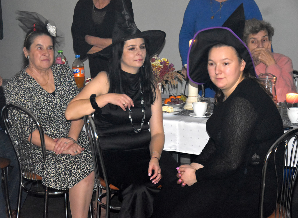 Do Stróżewic przyleciały czarownice