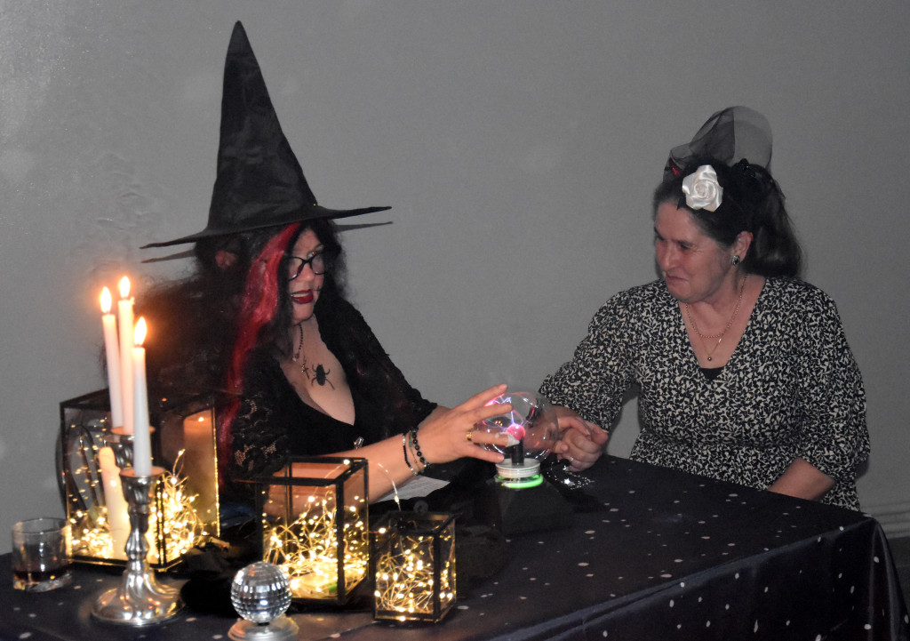 Do Stróżewic przyleciały czarownice