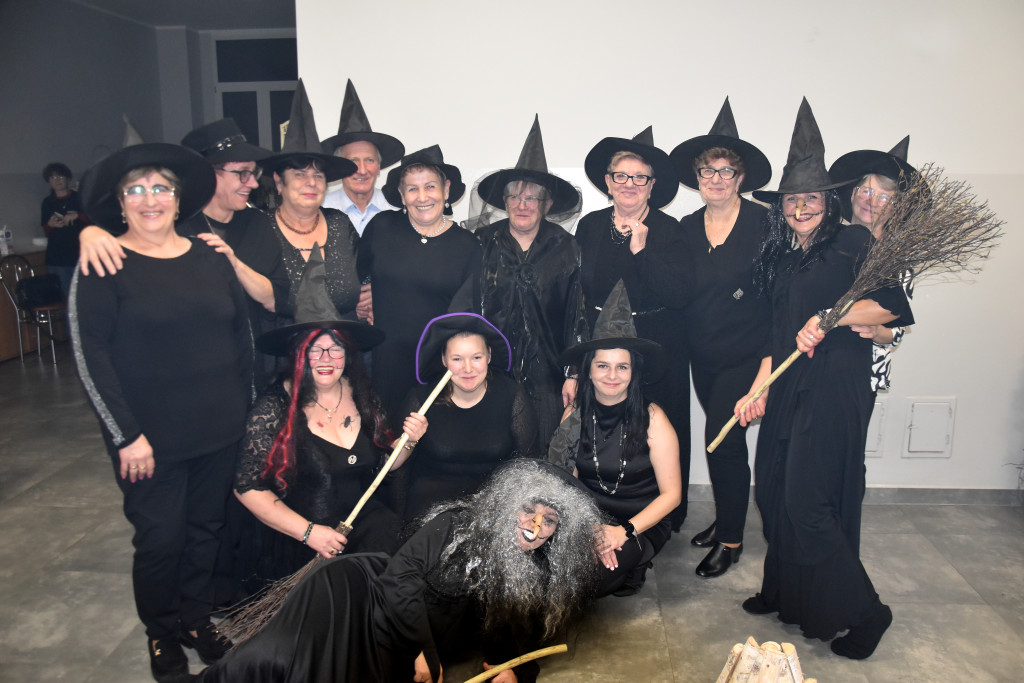 Do Stróżewic przyleciały czarownice