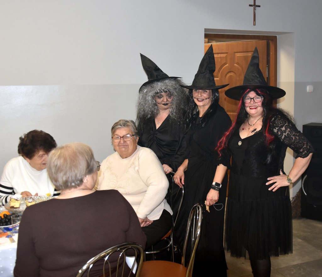 Do Stróżewic przyleciały czarownice