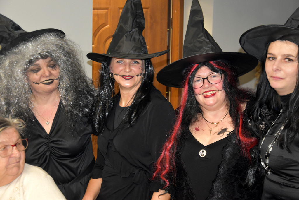 Do Stróżewic przyleciały czarownice