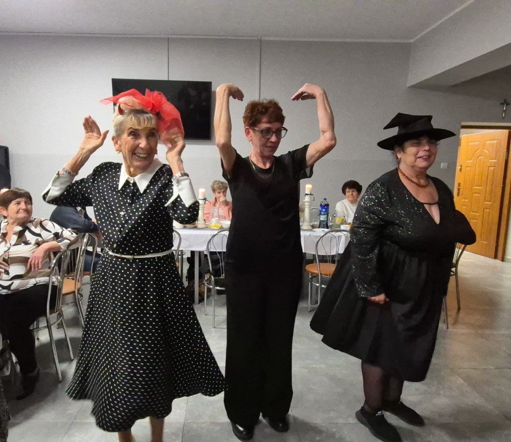 Do Stróżewic przyleciały czarownice