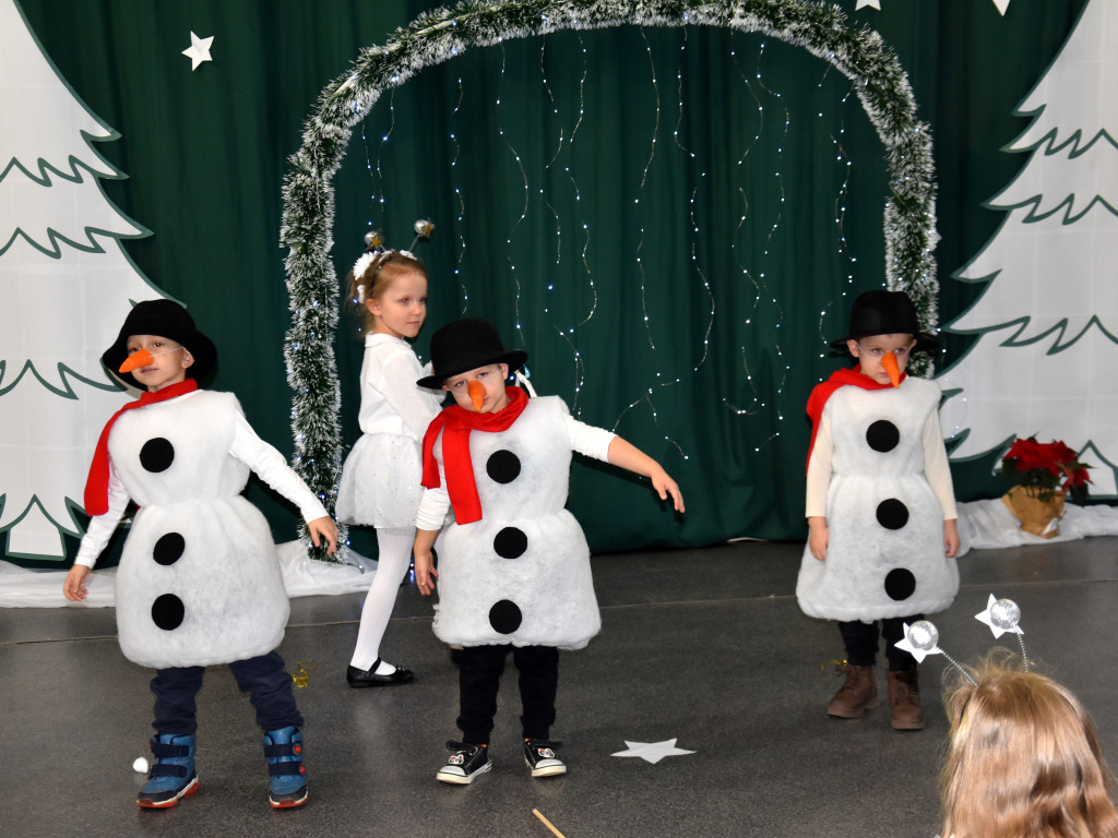 Gwiazdkowa podróż do świąt w SP w Strzelcach