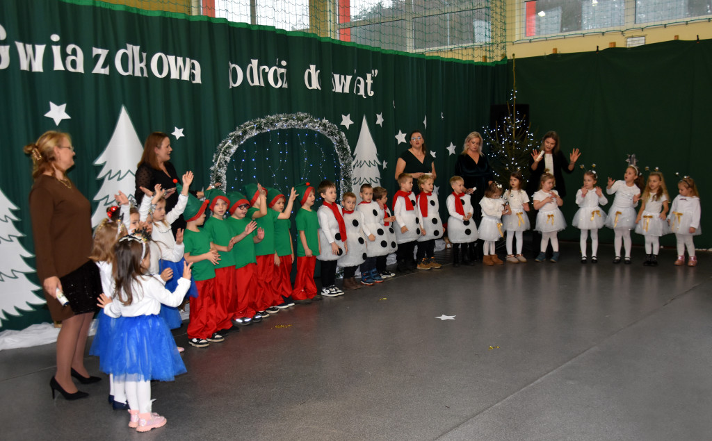 Gwiazdkowa podróż do świąt w SP w Strzelcach