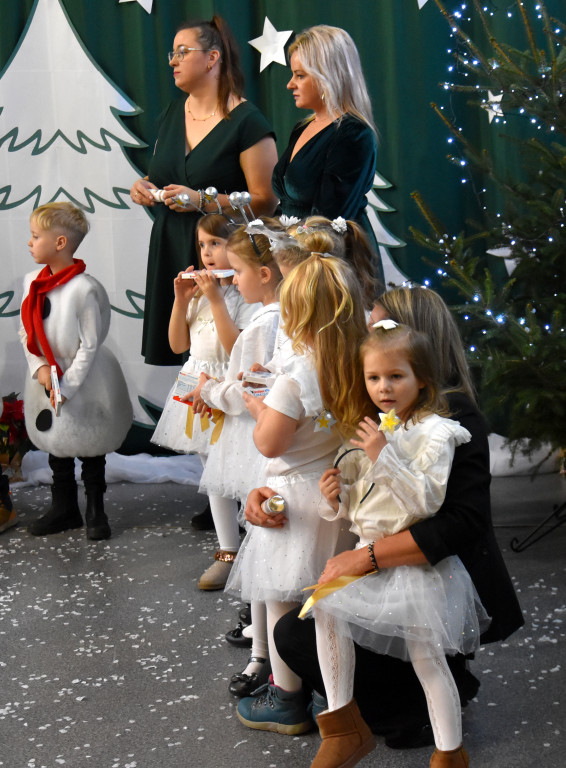 Gwiazdkowa podróż do świąt w SP w Strzelcach