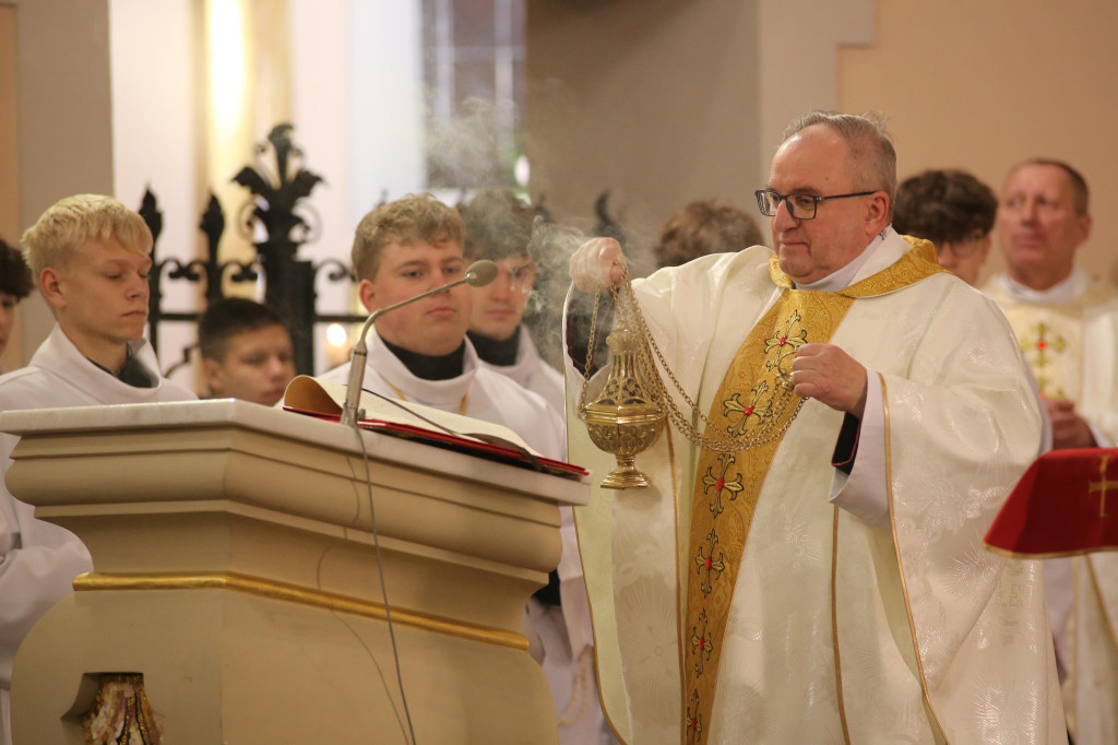 Wyniesienie kościoła w Ujściu do rangi sanktuarium