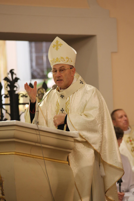 Wyniesienie kościoła w Ujściu do rangi sanktuarium