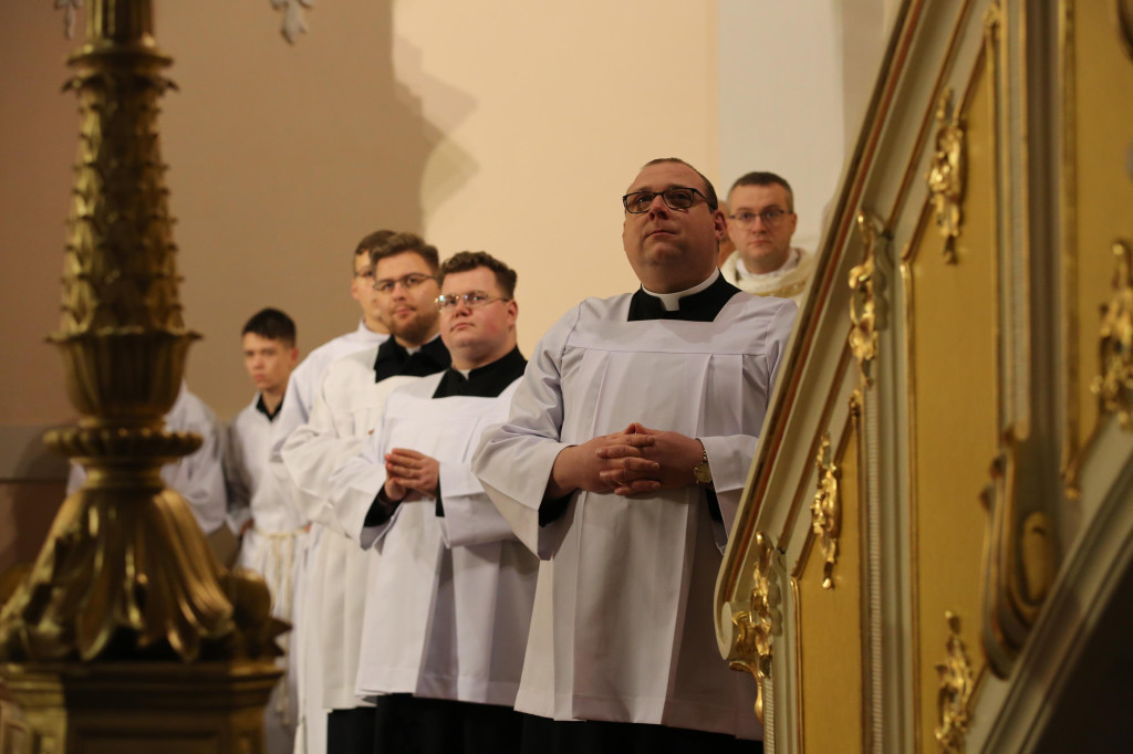 Wyniesienie kościoła w Ujściu do rangi sanktuarium