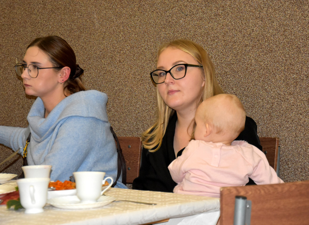 Wigilia sąsiedzka Stowarzyszenia Motyl w Podaninie