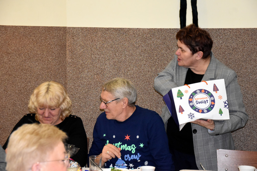 Wigilia sąsiedzka Stowarzyszenia Motyl w Podaninie