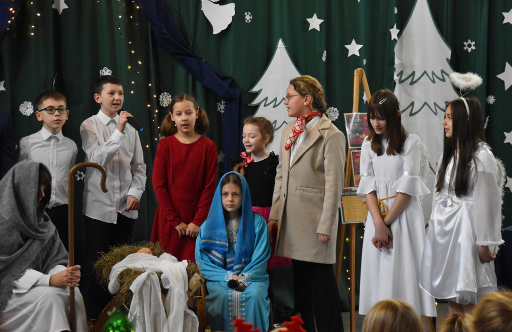 Jasełka w SP w Strzelcach