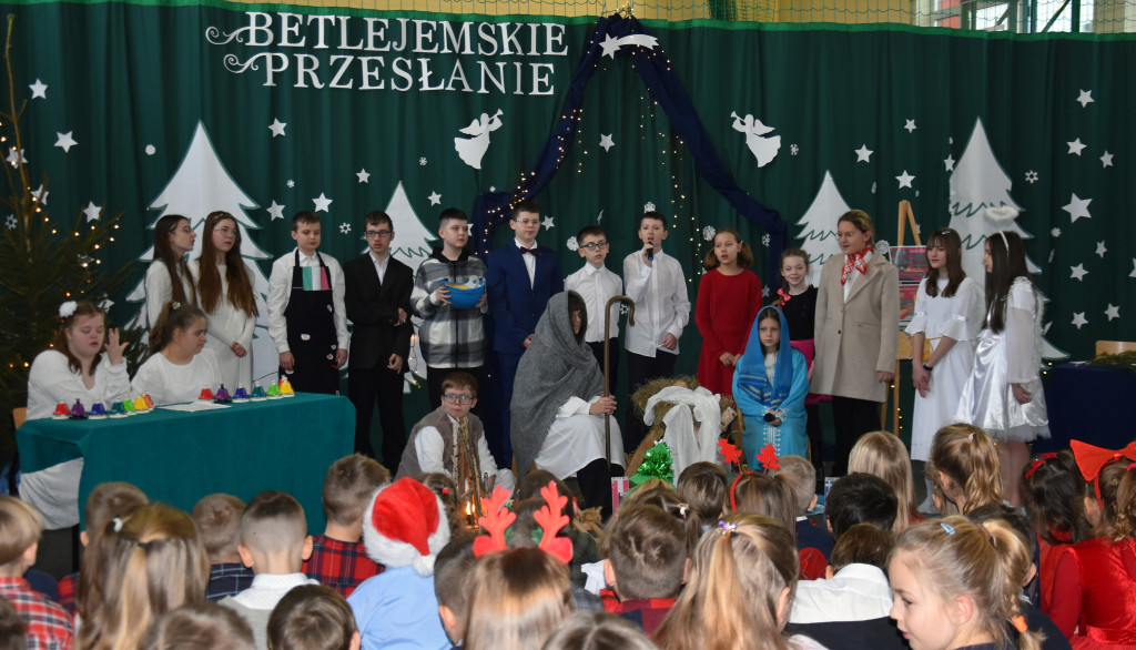 Jasełka w SP w Strzelcach