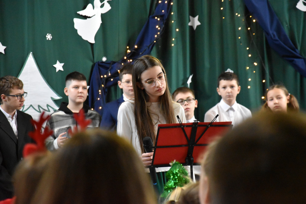 Jasełka w SP w Strzelcach