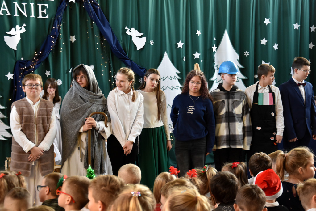 Jasełka w SP w Strzelcach