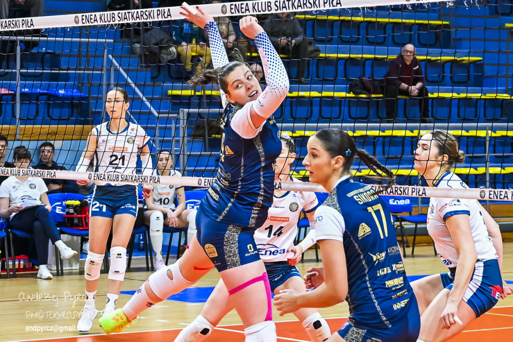 Enea KS Piła vs Karpaty-PANS Krosno - cz. 2