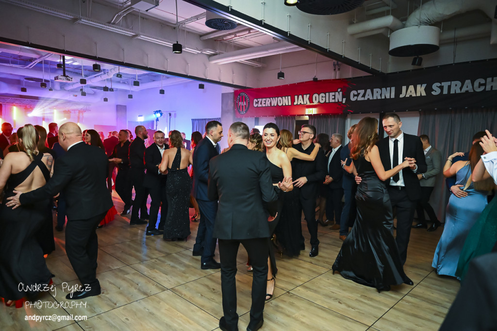 Bal Przyjaciół  KP Piła - cz. 2