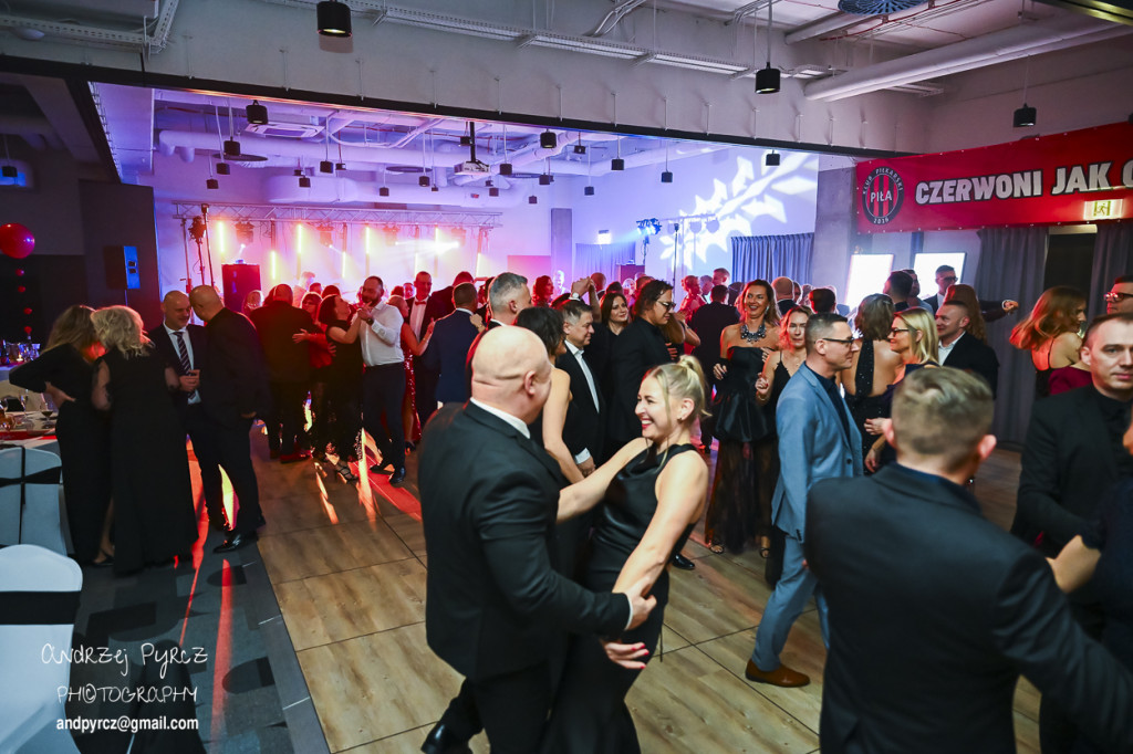 Bal Przyjaciół  KP Piła - cz. 2