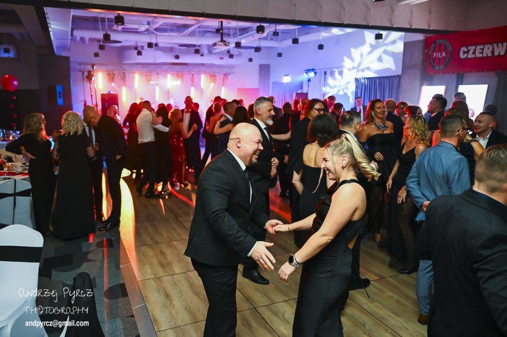 Bal Przyjaciół  KP Piła - cz. 2