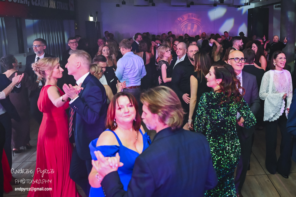 Bal Przyjaciół  KP Piła - cz. 2