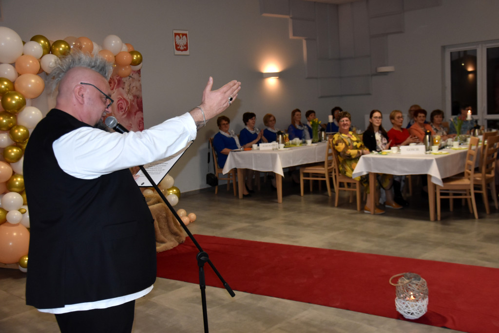 Dzień Kobiet w Zacharzynie